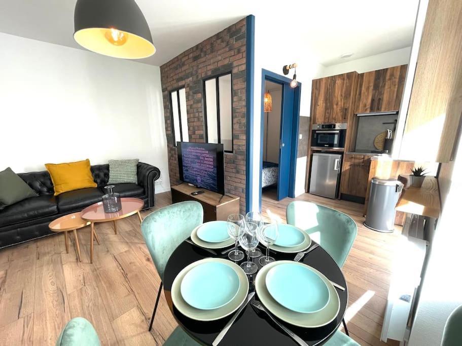 Le Charly - Magnifique Appartement Hypercentre 波城 外观 照片